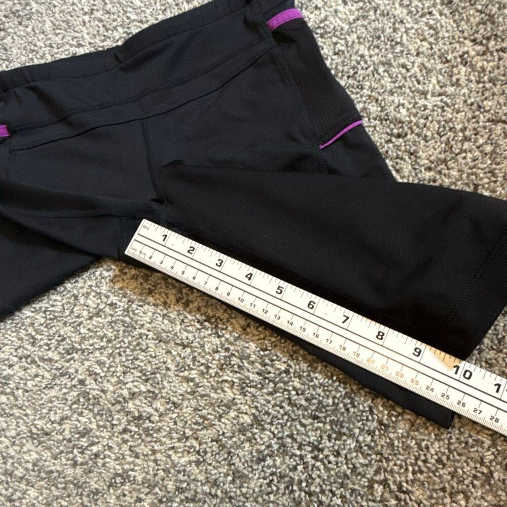 Athleta Biker shorts women’s XS - Picture 6 of 9